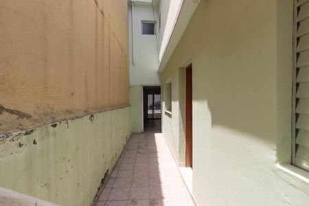 Casa à venda com 156m², 4 quartos e 2 vagasCorredor Externo