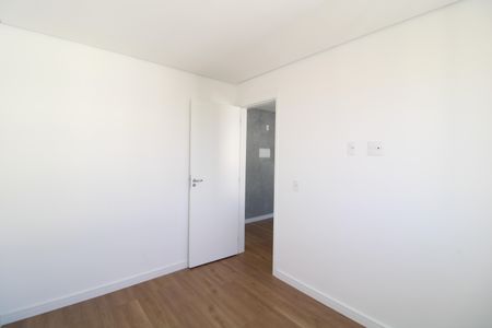 Quarto 2 de apartamento à venda com 2 quartos, 37m² em Vila Socorro, São Paulo