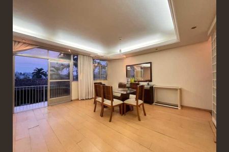 Casa à venda com 4 quartos, 356m² em Jardim Guanabara, Rio de Janeiro