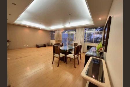 Casa à venda com 4 quartos, 356m² em Jardim Guanabara, Rio de Janeiro
