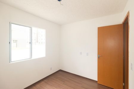 Quarto 1 de apartamento para alugar com 2 quartos, 54m² em Guaratiba, Rio de Janeiro