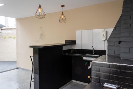 Apartamento para alugar com 55m², 2 quartos e sem vaga Apartamento para alugar com 55m², 2 quartos e sem vagaÁrea comum - Churrasqueira