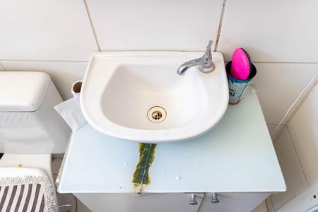 Apartamento para alugar com 55m², 2 quartos e sem vaga Apartamento para alugar com 55m², 2 quartos e sem vagaBanheiro