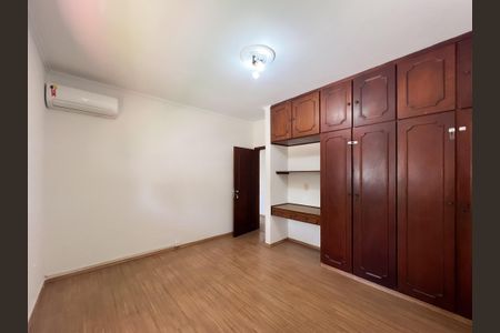 Casa para alugar com 480m², 5 quartos e 3 vagasQuarto 1