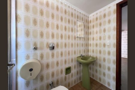 Casa para alugar com 480m², 5 quartos e 3 vagasBanheiro do Salão de Festas