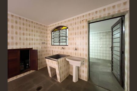 Casa para alugar com 480m², 5 quartos e 3 vagasÁrea de Serviço