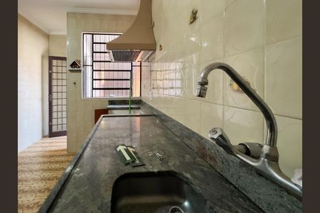 Casa para alugar com 480m², 5 quartos e 3 vagasCozinha