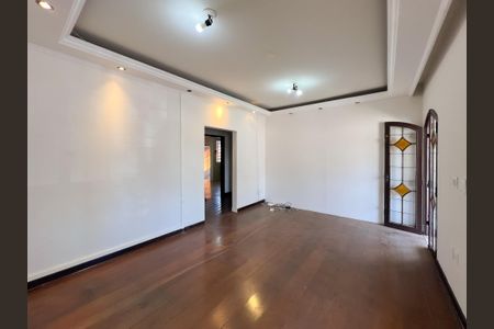 Casa para alugar com 480m², 5 quartos e 3 vagasSala