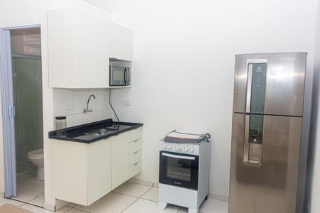 Quarto/Cozinha de kitnet/studio para alugar com 1 quarto, 23m² em Socorro, São Paulo