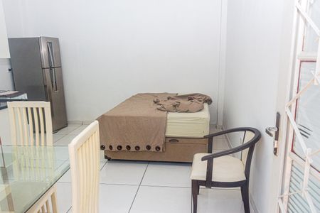 Quarto/Cozinha de kitnet/studio para alugar com 1 quarto, 23m² em Socorro, São Paulo