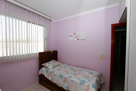Apartamento à venda com 54m², 2 quartos e 1 vagaQuarto 2