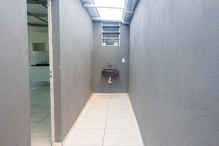 Studio para alugar com 30m², 1 quarto e sem vaga Studio para alugar com 30m², 1 quarto e sem vagaÁrea de Serviço