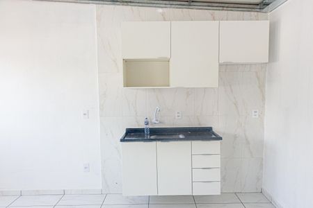 Studio para alugar com 30m², 1 quarto e sem vaga Studio para alugar com 30m², 1 quarto e sem vagaQuarto/Cozinha
