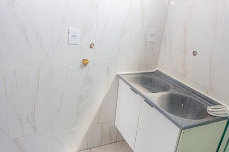 Studio para alugar com 36m², 1 quarto e sem vaga Studio para alugar com 36m², 1 quarto e sem vagaBanheiro/Área de Serviço