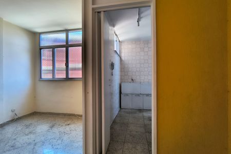 Apartamento à venda com 48m², 2 quartos e 1 vagaSala