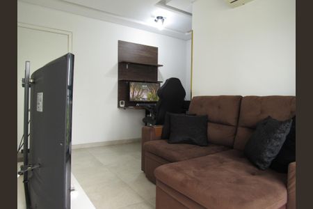 Apartamento à venda com 45m², 1 quarto e 1 vagaSala