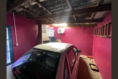 Casa à venda com 100m², 2 quartos e 2 vagasGaragem