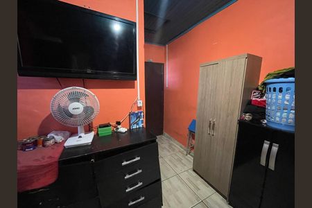 Casa à venda com 100m², 2 quartos e 2 vagasQuarto Suíte