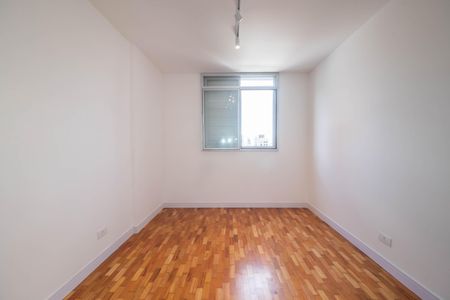 Apartamento à venda com 105m², 3 quartos e 1 vagaQuarto 2