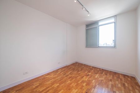 Apartamento à venda com 105m², 3 quartos e 1 vagaQuarto 2