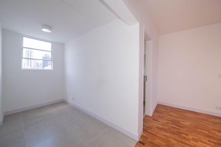 Apartamento à venda com 105m², 3 quartos e 1 vagaSuíte