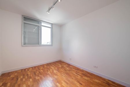 Apartamento à venda com 105m², 3 quartos e 1 vagaQuarto 1