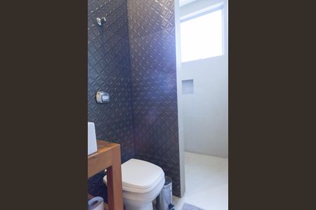 Apartamento à venda com 170m², 3 quartos e 3 vagasBanheiro Social / suite 2