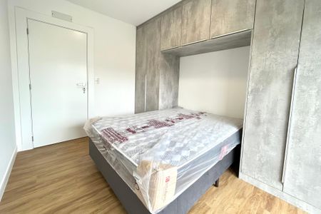 Apartamento para alugar com 75m², 2 quartos e 2 vagas Apartamento para alugar com 75m², 2 quartos e 2 vagasQuarto