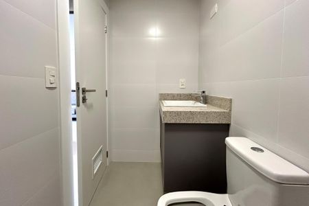 Apartamento para alugar com 75m², 2 quartos e 2 vagas Apartamento para alugar com 75m², 2 quartos e 2 vagasBanheiro Social
