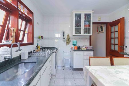 Casa à venda com 183m², 3 quartos e 4 vagasCozinha