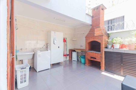 Casa à venda com 183m², 3 quartos e 4 vagasLavanderia