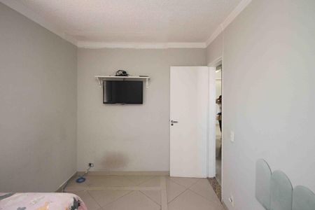 Apartamento à venda com 60m², 3 quartos e 1 vagaQuarto 02