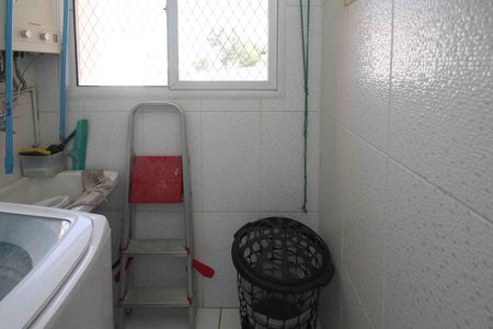 Apartamento à venda com 60m², 3 quartos e 1 vagaÁrea de Serviço