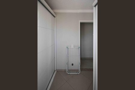 Apartamento à venda com 60m², 3 quartos e 1 vagaQuarto