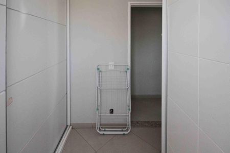 Apartamento à venda com 60m², 3 quartos e 1 vagaQuarto