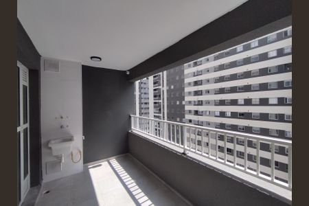 Varanda da Sala de apartamento à venda com 3 quartos, 60m² em Vila Vermelha, São Paulo