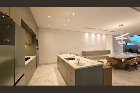 Cozinha de casa de condomínio à venda com 4 quartos, 408m² em Caxambu, Jundiaí