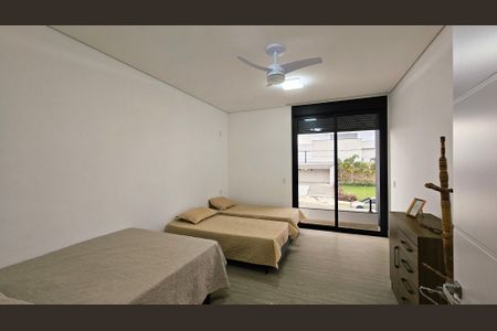 Casa de condomínio à venda com 408m², 4 quartos e 8 vagas Casa de condomínio à venda com 408m², 4 quartos e 8 vagasQuarto 2