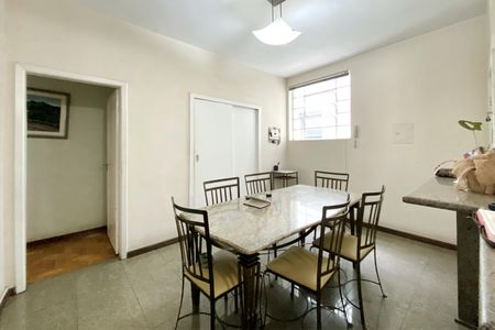 Apartamento para alugar com 130m², 3 quartos e 1 vaga Apartamento para alugar com 130m², 3 quartos e 1 vagaSala de Jantar