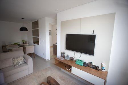 Apartamento para alugar com 92m², 2 quartos e 2 vagas Apartamento para alugar com 92m², 2 quartos e 2 vagasSala