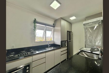 Apartamento à venda com 61m², 2 quartos e 1 vagaCozinha