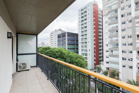 Apartamento à venda com 45m², 1 quarto e sem vaga Apartamento à venda com 45m², 1 quarto e sem vagaVaranda