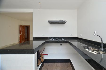 Apartamento à venda com 90m², 2 quartos e 2 vagasCozinha