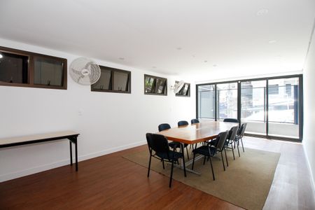 Apartamento à venda com 40m², 1 quarto e 1 vagaÁrea Comum - Sala de Reunião