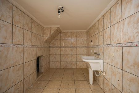 Casa para alugar com 120m², 2 quartos e 2 vagas Casa para alugar com 120m², 2 quartos e 2 vagasÁrea de Serviço