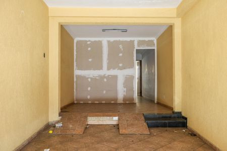 Casa para alugar com 120m², 2 quartos e 2 vagas Casa para alugar com 120m², 2 quartos e 2 vagasGaragem