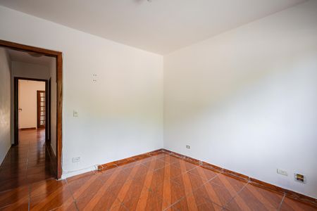 Casa para alugar com 120m², 2 quartos e 2 vagas Casa para alugar com 120m², 2 quartos e 2 vagasQuarto 2