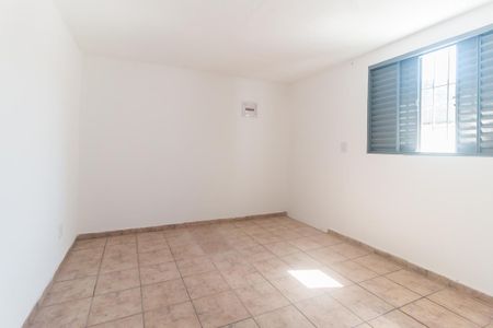Quarto 1 de casa para alugar com 2 quartos, 90m² em Vila Paulista da Estacao, Mogi das Cruzes