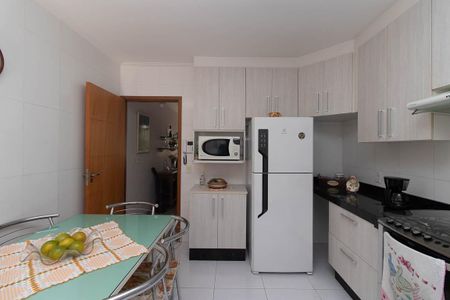 Casa à venda com 110m², 3 quartos e 2 vagasCozinha