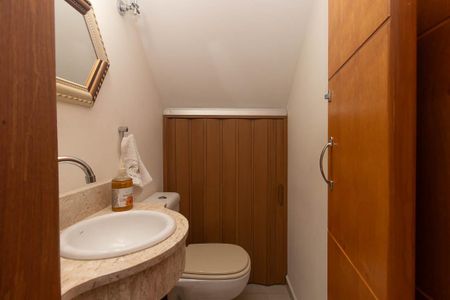 Lavabo de casa à venda com 3 quartos, 110m² em Vila Medeiros, São Paulo